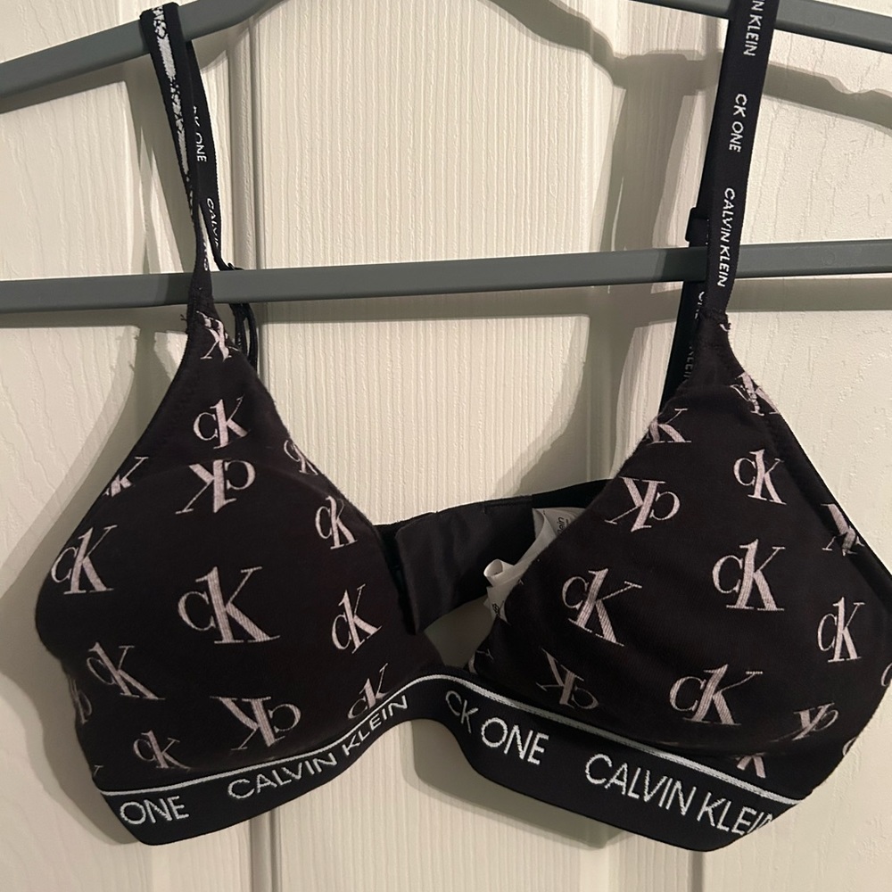 Calvin Klein black and white bra size xs.